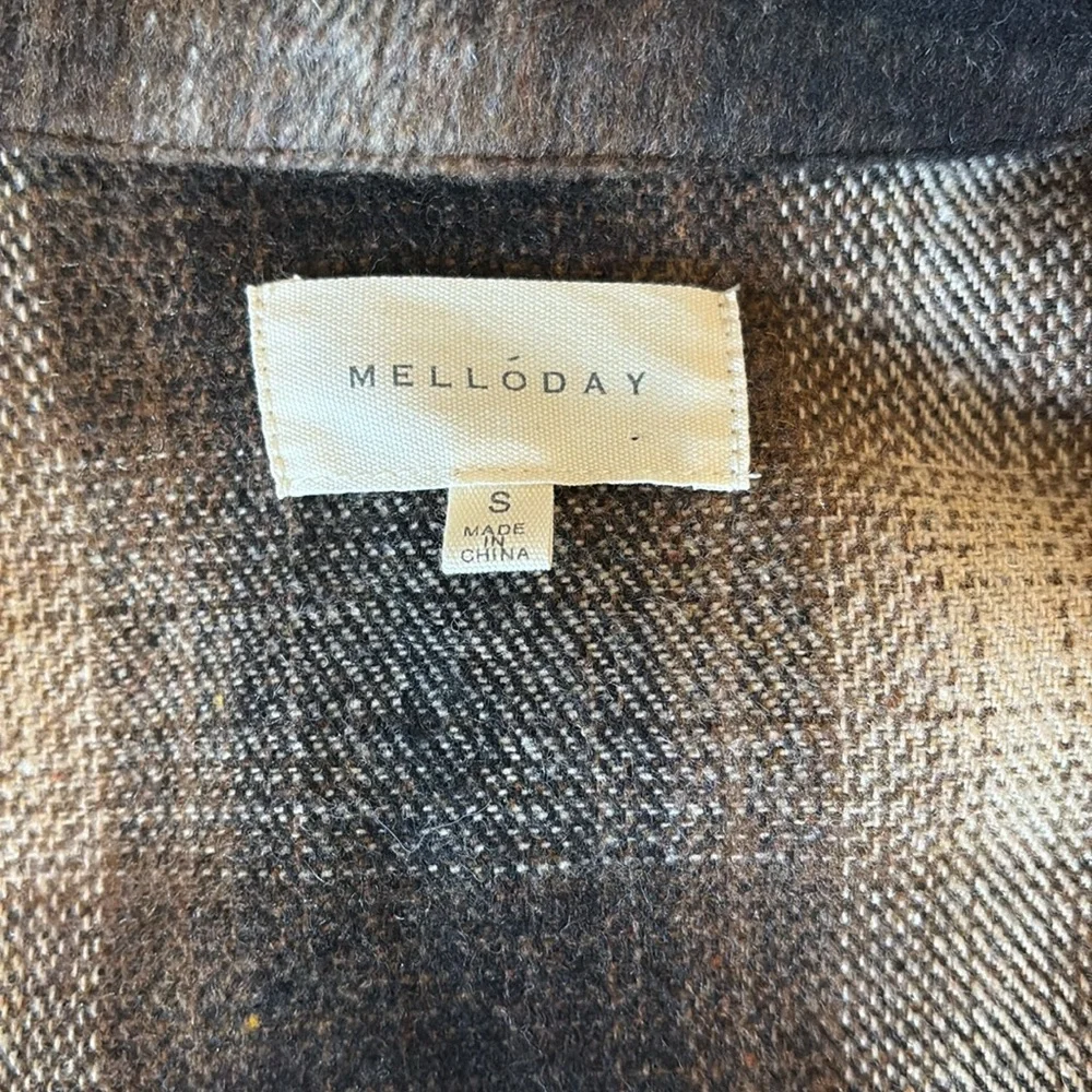 Flannel button down top - Picture 3 of 3